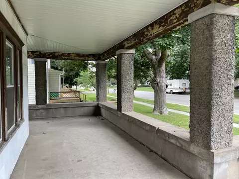 310 W Main St, Buda, IL 61314 photo 3