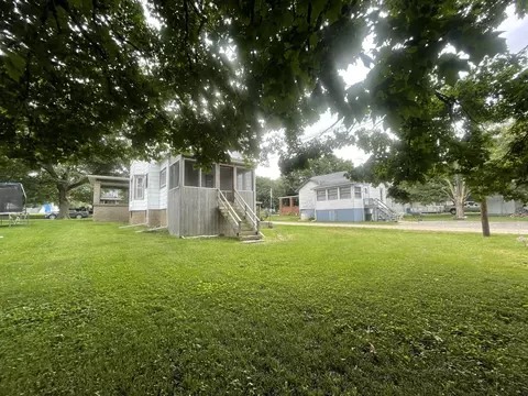 310 W Main St, Buda, IL 61314 photo 6