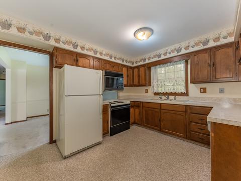2020 Radcliffe Dr, Aurora, IL 60506 photo 6