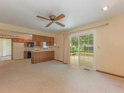 2020 Radcliffe Dr, Aurora, IL 60506 photo 9