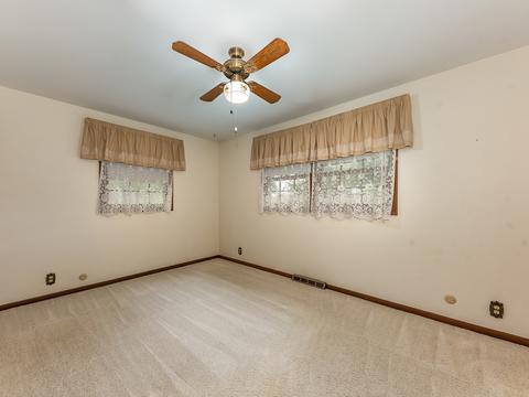 2020 Radcliffe Dr, Aurora, IL 60506 photo 12