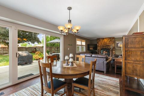 1102 Price Dr, Elgin, IL 60120 photo 9