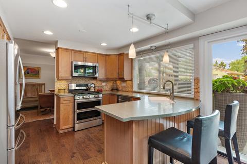 1102 Price Dr, Elgin, IL 60120 photo 7
