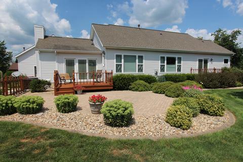 5351 Karen St, Danvers, IL 61732 photo 7