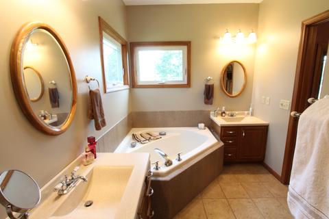 5351 Karen St, Danvers, IL 61732 photo 31