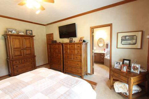5351 Karen St, Danvers, IL 61732 photo 29