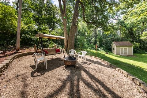 1009 Douglas Rd, Elgin, IL 60120 photo 30