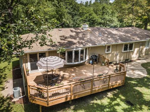 1009 Douglas Rd, Elgin, IL 60120 photo 32