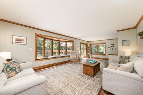 1009 Douglas Rd, Elgin, IL 60120 photo 12