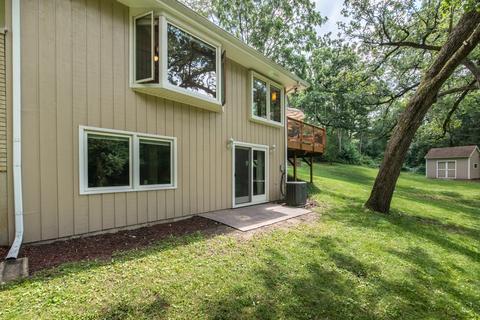 1009 Douglas Rd, Elgin, IL 60120 photo 28