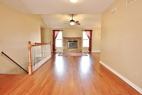 1275 Union St, Morris, IL 60450 photo 12