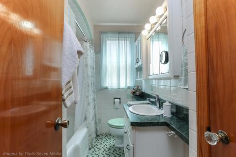 5339 S Mobile Ave, Chicago, IL 60638 photo 12
