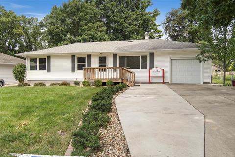 102 W Poplar St, Normal, IL 61761 photo 1
