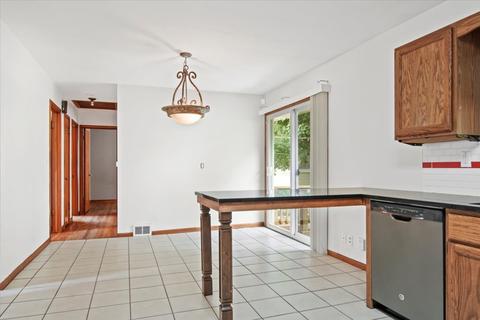 102 W Poplar St, Normal, IL 61761 photo 6