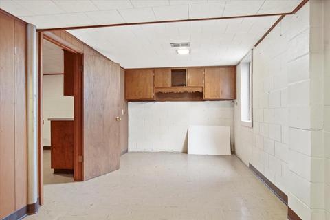 102 W Poplar St, Normal, IL 61761 photo 12