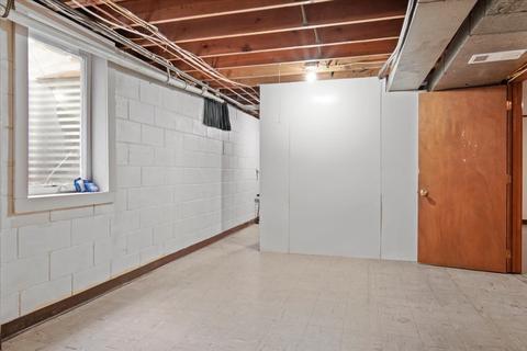 102 W Poplar St, Normal, IL 61761 photo 13