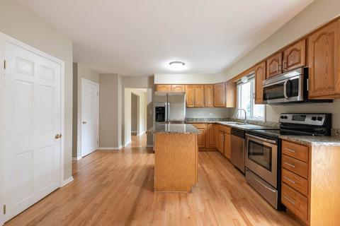 1804 N Beech Rd, Mount Prospect, IL 60056 photo 7