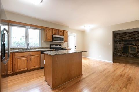 1804 N Beech Rd, Mount Prospect, IL 60056 photo 11
