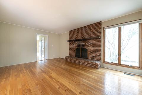 1804 N Beech Rd, Mount Prospect, IL 60056 photo 12