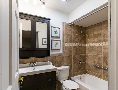 409 Simone Dr, Des Plaines, IL 60016 photo 10