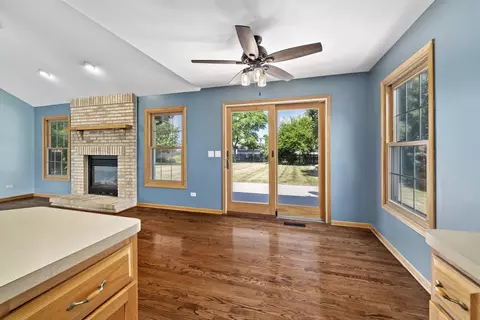 1700 Edgewater Dr, Morris, IL 60450 photo 7