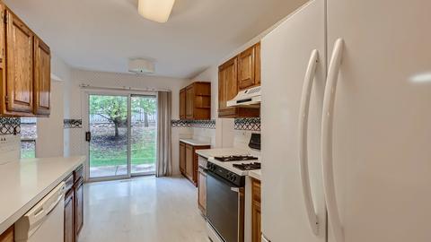 1448 Diamond Dr, Hoffman Estates, IL 60192 photo 12