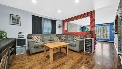 4530 S Laporte Ave, Chicago, IL 60638 photo 5