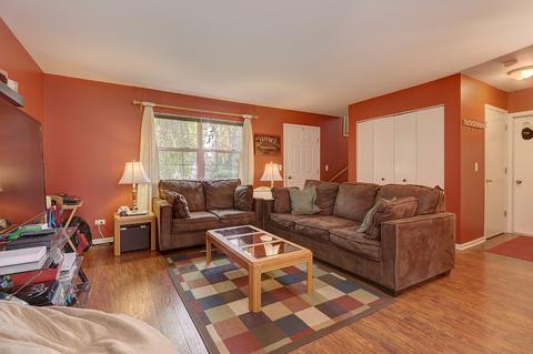 5300 Riviera Blvd, Plainfield, IL 60586 photo 2