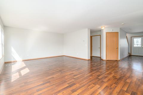 7014 Paradise Cir, Plainfield, IL 60586 photo 9