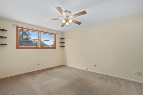 118 Roxbury Ln, Des Plaines, IL 60018 photo 14