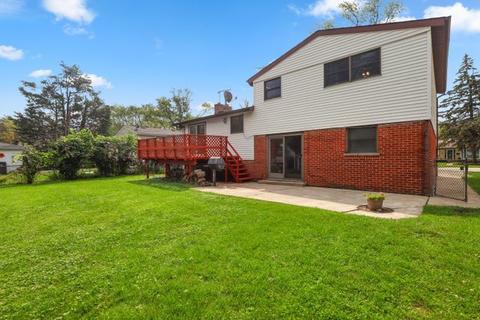 118 Roxbury Ln, Des Plaines, IL 60018 photo 23
