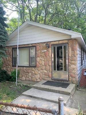 2811 E 93rd St, Chicago, IL 60617 photo 1