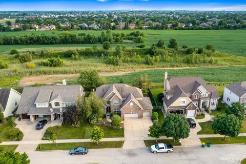 25403 W Alison Dr, Plainfield, IL 60586 photo 4