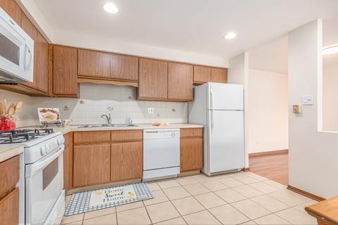 1436 E Thacker St #506, Des Plaines, IL 60016 photo 4