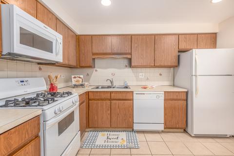 1436 E Thacker St #506, Des Plaines, IL 60016 photo 6