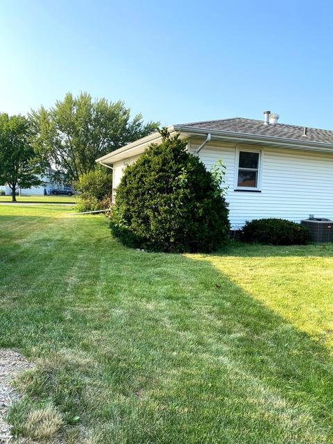 75 E Circle Dr, Streator, IL 61364 photo 28