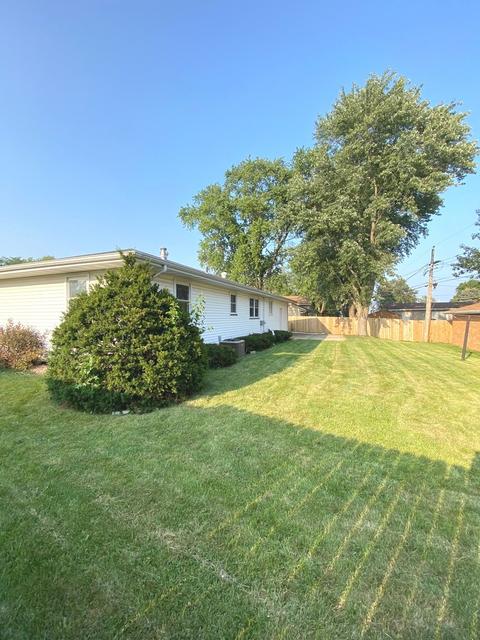 75 E Circle Dr, Streator, IL 61364 photo 26