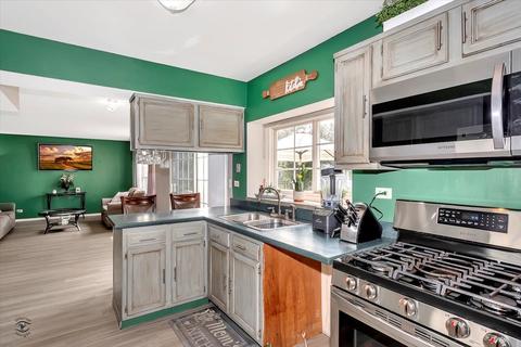 2585 Ridge Rd, Aurora, IL 60504 photo 7