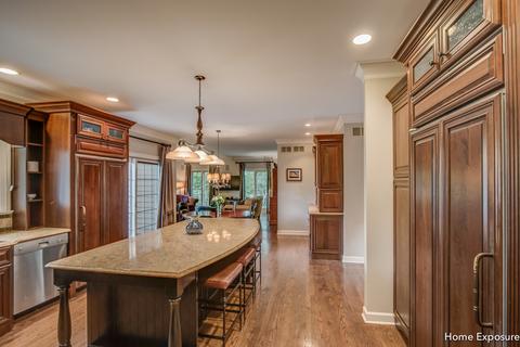 1660 Brookview Ct, Aurora, IL 60502 photo 9