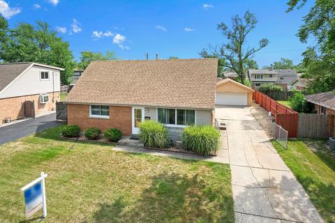 6927 Olympic Dr, Bridgeview, IL 60455 photo 1