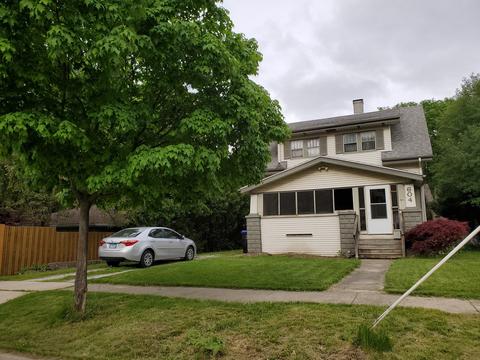 604 Vale St, Bloomington, IL 61701 photo 1