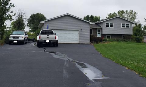 3409 E Danne Rd, Crete, IL 60417 photo 2