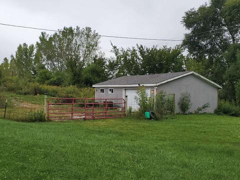 3409 E Danne Rd, Crete, IL 60417 photo 3