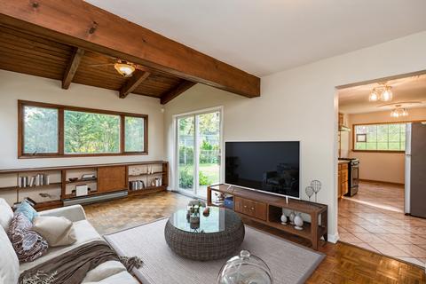 86 Williamsburg Rd, Evanston, IL 60203 photo 11