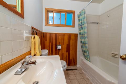 1017 Lakeside Dr, Wheaton, IL 60187 photo 19
