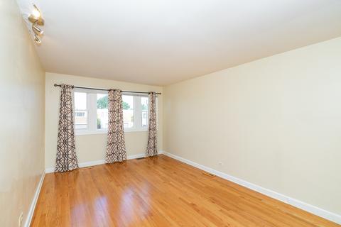375 Oaktree Ct, Hoffman Estates, IL 60169 photo 22