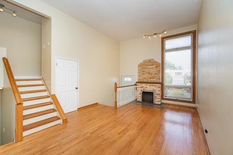 375 Oaktree Ct, Hoffman Estates, IL 60169 photo 18