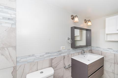 375 Oaktree Ct, Hoffman Estates, IL 60169 photo 13