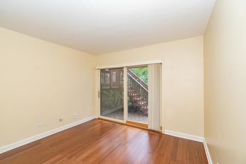 375 Oaktree Ct, Hoffman Estates, IL 60169 photo 24