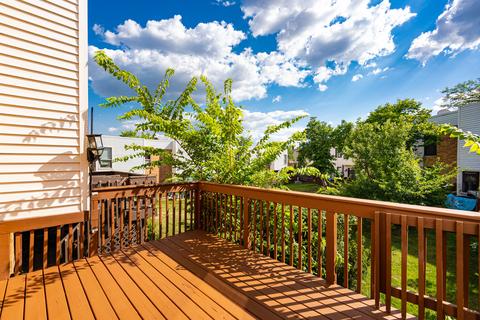 375 Oaktree Ct, Hoffman Estates, IL 60169 photo 31